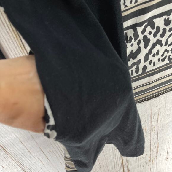 Chicos Cardigan Women Size L Black Cheetah Print Back Open Front Pockets Sweater - Picture 5 of 7
